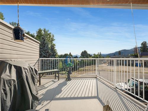 10-4404 Pleasant Valley Road, Vernon, BC - Outdoor With Exterior