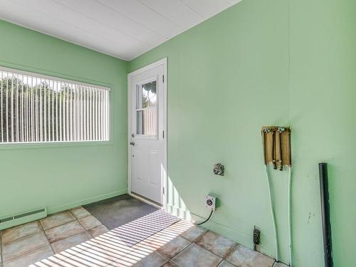 Laundry room - 43 Rue St-Henri, Lévis (Desjardins), QC - Indoor Photo Showing Other Room