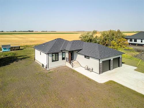 108 Brandt St, Rosenort, MB 