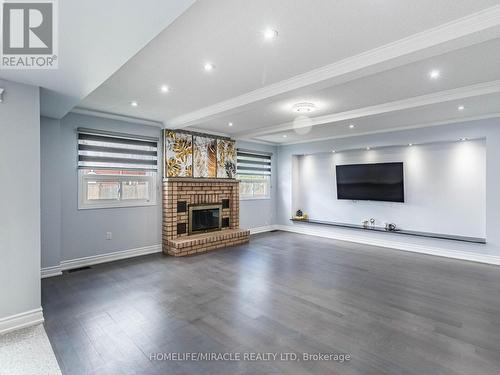 3821 Trelawny Circle, Mississauga, ON - Indoor Photo Showing Living Room With Fireplace