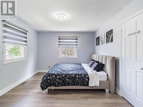 3821 Trelawny Circle, Mississauga (Lisgar), ON - Indoor Photo Showing Bedroom