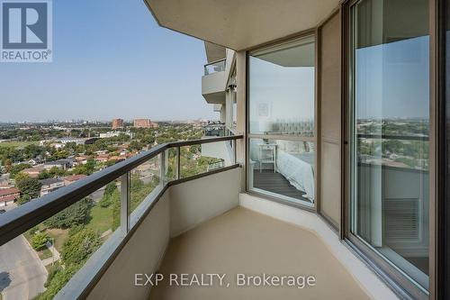 1817 - 5 Greystone Walk Drive, Toronto (Kennedy Park), ON - Outdoor With View With Exterior