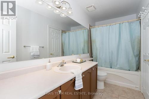 67 Heritage Court, Barrie, ON - Indoor Photo Showing Bathroom