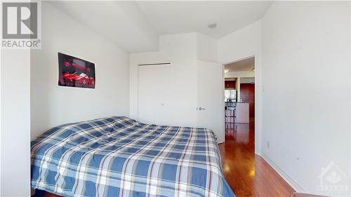 200 Rideau Street Unit#2005, Ottawa, ON - Indoor Photo Showing Bedroom