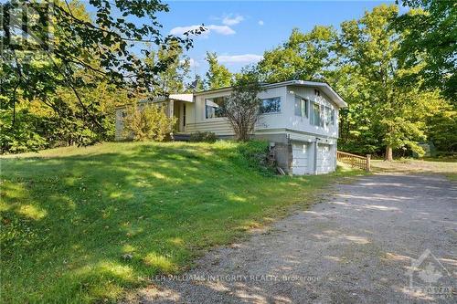 1338 Usborne Street, Mcnab/Braeside, ON - Outdoor