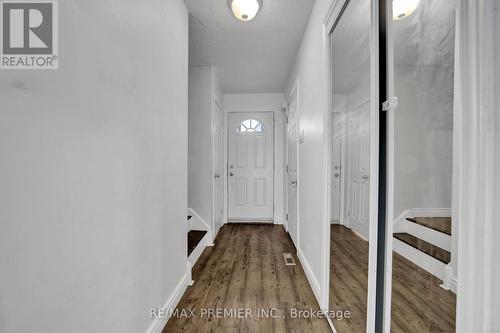 20 - 2688 Bromsgrove Road, Mississauga (Clarkson), ON - Indoor Photo Showing Other Room