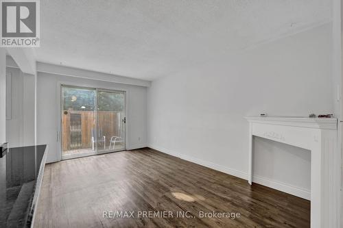 20 - 2688 Bromsgrove Road, Mississauga (Clarkson), ON - Indoor Photo Showing Other Room