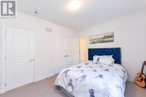 27 Goodview Drive, Brampton, ON - Indoor Photo Showing Bedroom