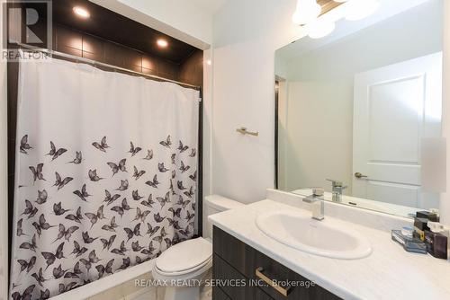 27 Goodview Drive, Brampton (Sandringham-Wellington North), ON - Indoor Photo Showing Bathroom