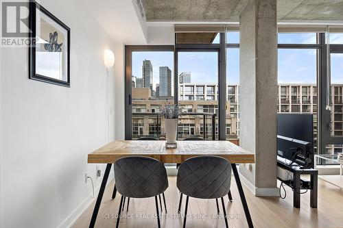 902 - 32 Camden Street, Toronto, ON - Indoor Photo Showing Dining Room