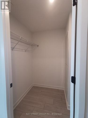 4212 - 55 Charles Street E, Toronto, ON - Indoor With Storage