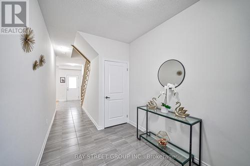 86 Chicago Lane, Markham, ON - Indoor Photo Showing Other Room