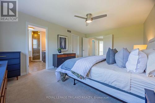 622 Killarney Road, London, ON - Indoor Photo Showing Bedroom