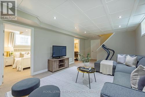 622 Killarney Road, London, ON - Indoor Photo Showing Living Room