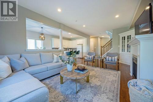 622 Killarney Road, London, ON - Indoor Photo Showing Living Room