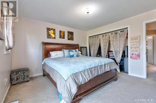 3943 Coachman Circle, Mississauga, ON - Indoor Photo Showing Bedroom