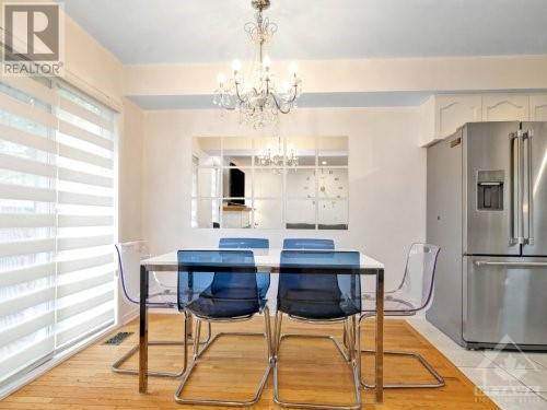 2877 Millstream Way, Ottawa, ON - Indoor Photo Showing Dining Room