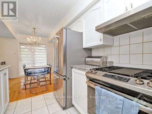 2877 Millstream Way, Ottawa, ON - Indoor Photo Showing Kitchen