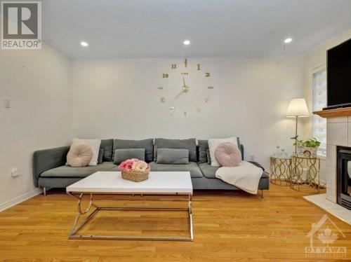 2877 Millstream Way, Ottawa, ON - Indoor Photo Showing Living Room With Fireplace