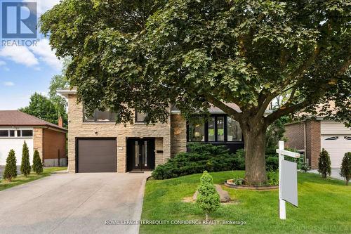 68 Dewlane Drive, Toronto (Newtonbrook West), ON - Outdoor With Facade