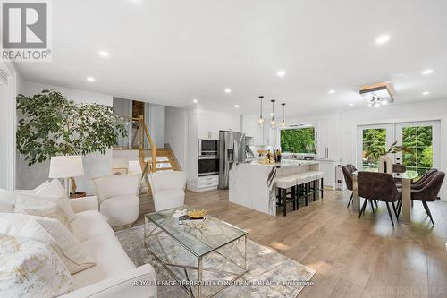 68 Dewlane Drive, Toronto (Newtonbrook West), ON - Indoor Photo Showing Living Room