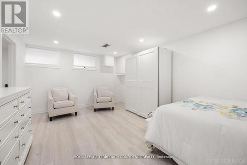 68 Dewlane Drive, Toronto (Newtonbrook West), ON - Indoor Photo Showing Bedroom