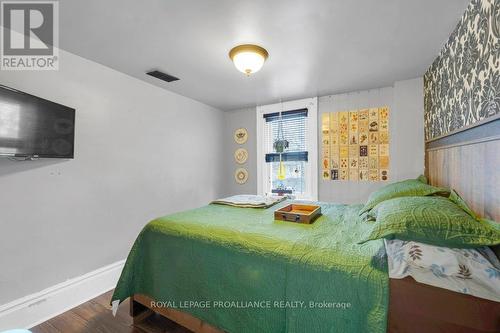 400 Bleecker Avenue, Belleville, ON - Indoor Photo Showing Bedroom