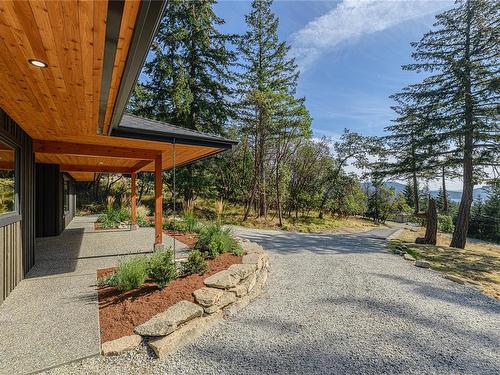 114 Cormorant Cres, Salt Spring, BC 