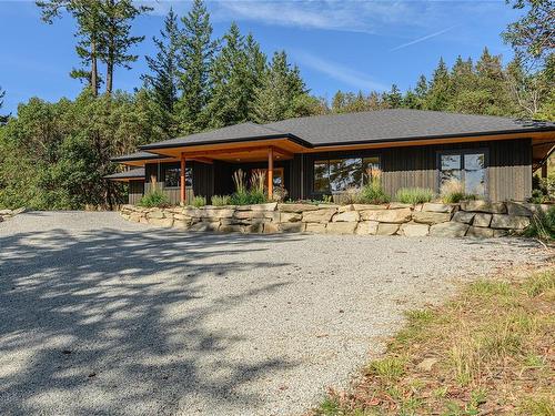 114 Cormorant Cres, Salt Spring, BC 