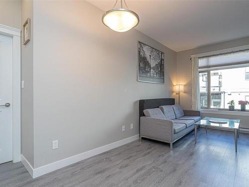 309-844 Goldstream Ave, Langford, BC - Indoor Photo Showing Living Room