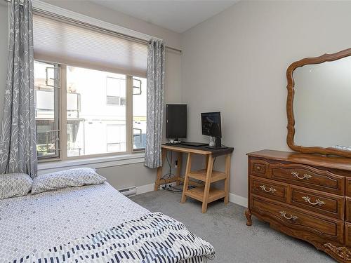 309-844 Goldstream Ave, Langford, BC - Indoor Photo Showing Bedroom