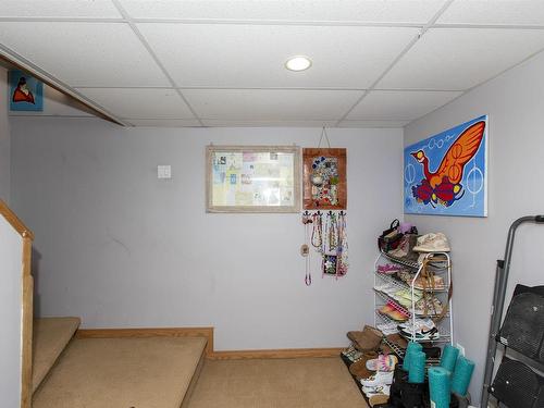 745 Syndicate Avenue N, Thunder Bay, ON - Indoor Photo Showing Other Room