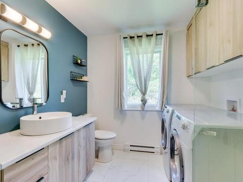 Bathroom - 223 Ch. Denis, Cantley, QC - Indoor Photo Showing Other Room