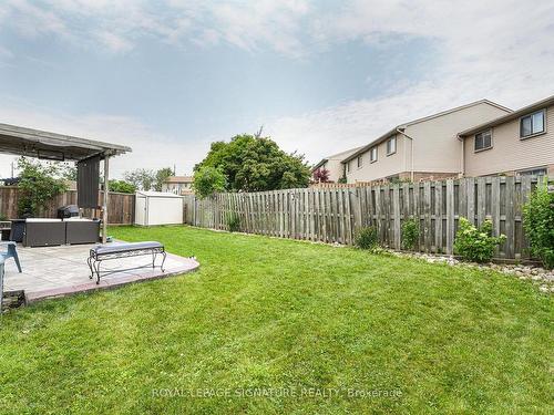 1521 Ealing Crt, Oakville, ON - Outdoor