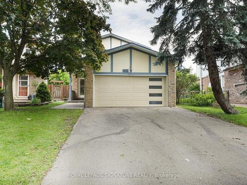 1521 Ealing Crt, Oakville, ON - Outdoor