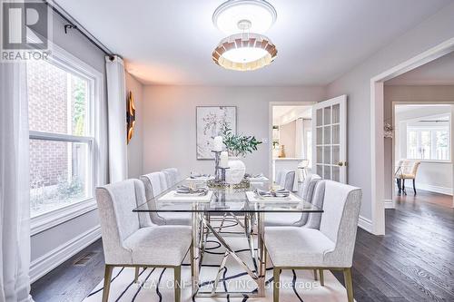 1321 Monks Passage, Oakville (Glen Abbey), ON - Indoor Photo Showing Dining Room