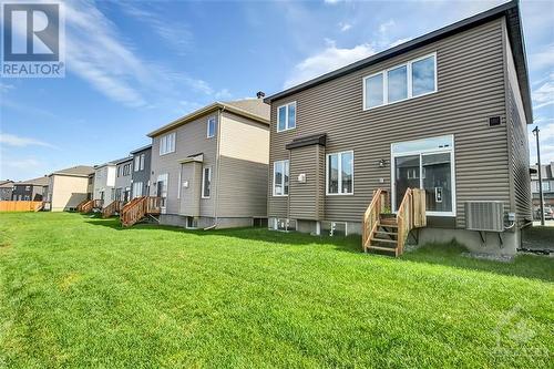 210 Kimpton Drive, Stittsville, ON - Outdoor