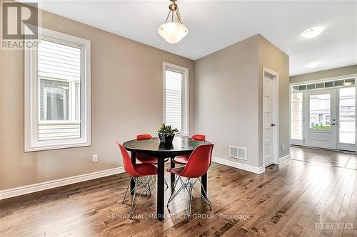 210 Kimpton Drive, Ottawa, ON - Indoor Photo Showing Dining Room