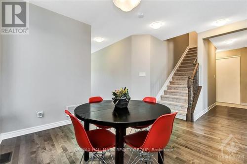 210 Kimpton Drive, Ottawa, ON - Indoor Photo Showing Dining Room