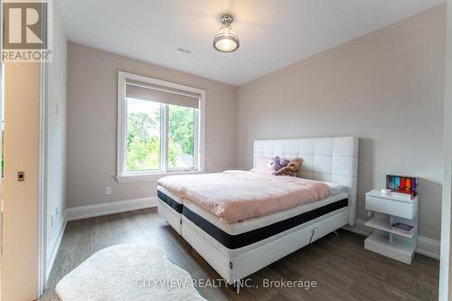 1345 Sheldon Avenue, Oakville (Bronte East), ON - Indoor Photo Showing Bedroom