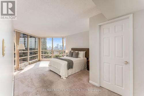 1204 - 45 Kingsbridge Garden Circle, Mississauga, ON - Indoor Photo Showing Bedroom