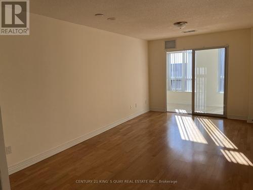 919 - 100 Scottfield Drive, Toronto, ON - Indoor Photo Showing Other Room