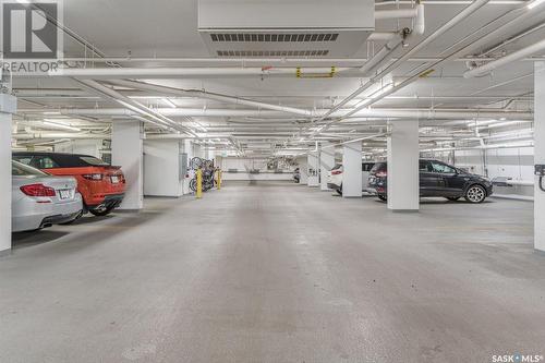 501 637 University Drive, Saskatoon, SK - Indoor Photo Showing Garage