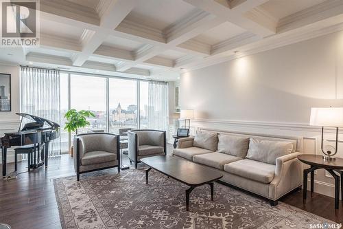 501 637 University Drive, Saskatoon, SK - Indoor Photo Showing Living Room