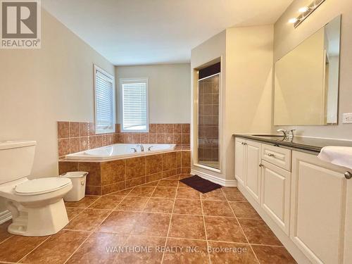 1 Amaranth Court, Richmond Hill (Jefferson), ON - Indoor Photo Showing Bathroom