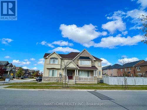 1 Amaranth Court, Richmond Hill, ON - Outdoor With Facade