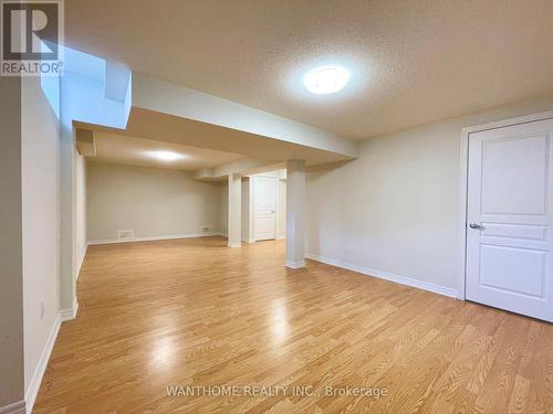 1 Amaranth Court, Richmond Hill, ON - Indoor Photo Showing Other Room