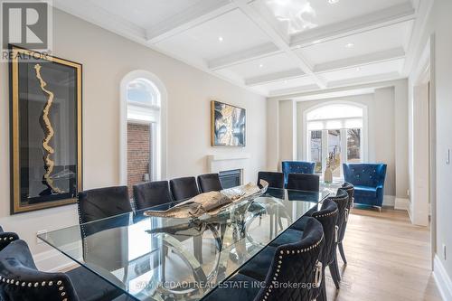 927 The Greenway, Mississauga, ON - Indoor Photo Showing Dining Room