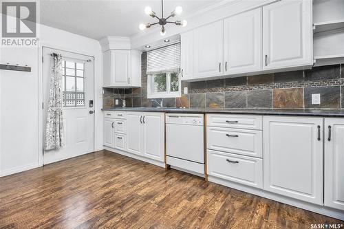 34 26Th Street E, Prince Albert, SK - Indoor Photo Showing Kitchen