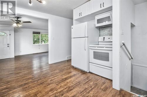 34 26Th Street E, Prince Albert, SK - Indoor Photo Showing Kitchen